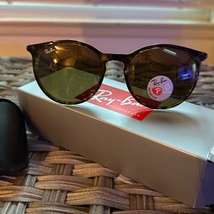 Ray-Ban Sunglasses